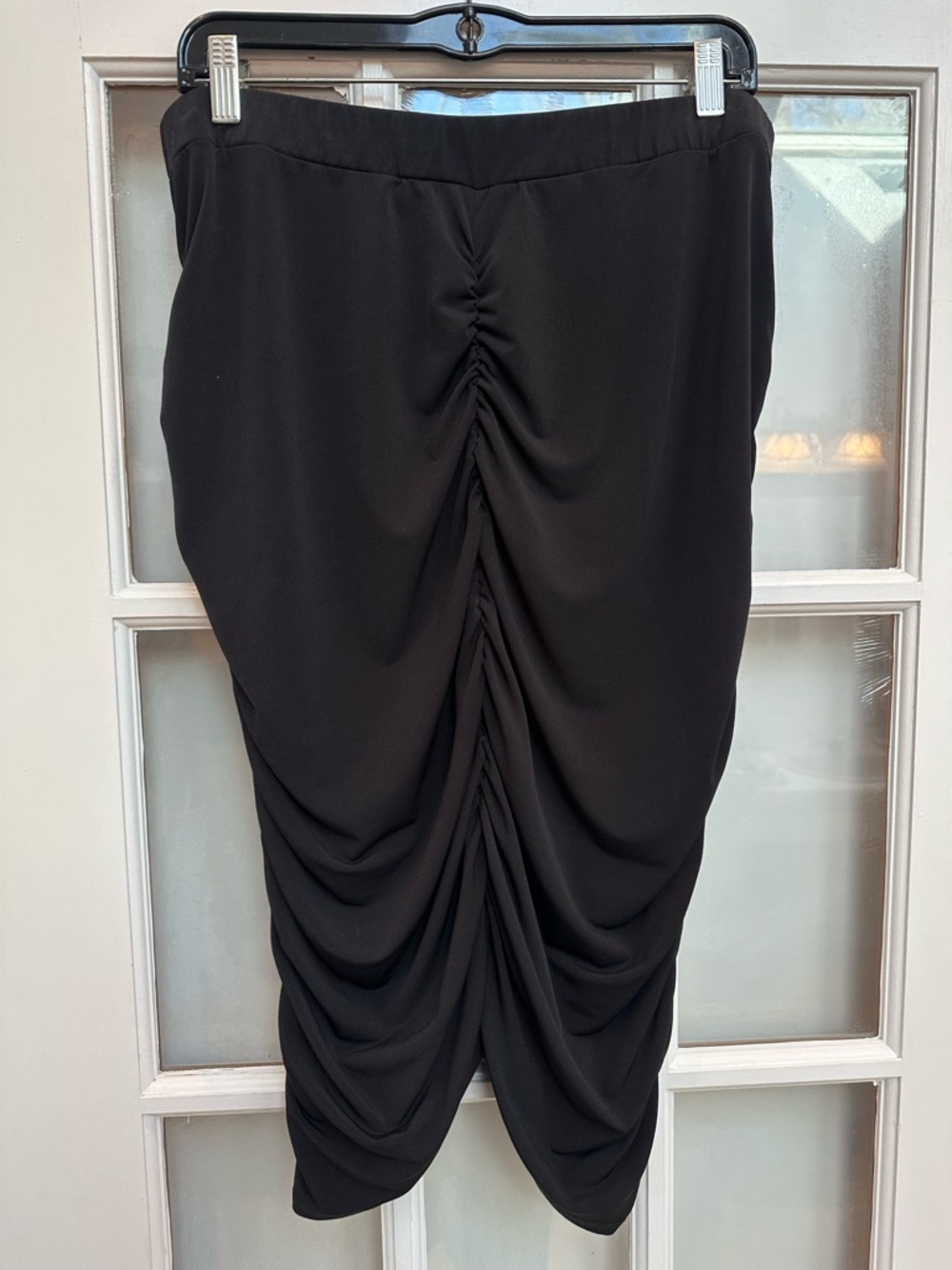 Lane Bryant Black Ruched Midi Pencil Skirt Career Party Goth Plus Size 14 16 - Picture 8 of 9